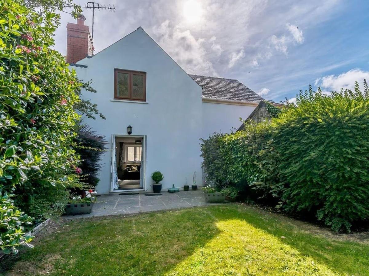 The Gatehouse At Y Gwesty Bach Villa Jordanston Eksteriør bilde